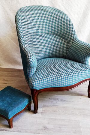 fauteuil-crapaud-pied-de-poule-01